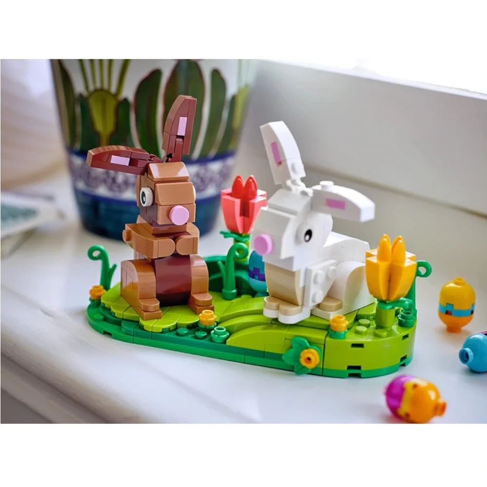 LEGO Easter Rabbits with Easter Eggs Play Lego Set